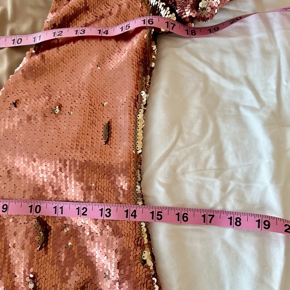 Dress the Population Lola Sequin Bodycon Dress w/ Open Back in Rose Gold - SZ L - Picture 6 of 9